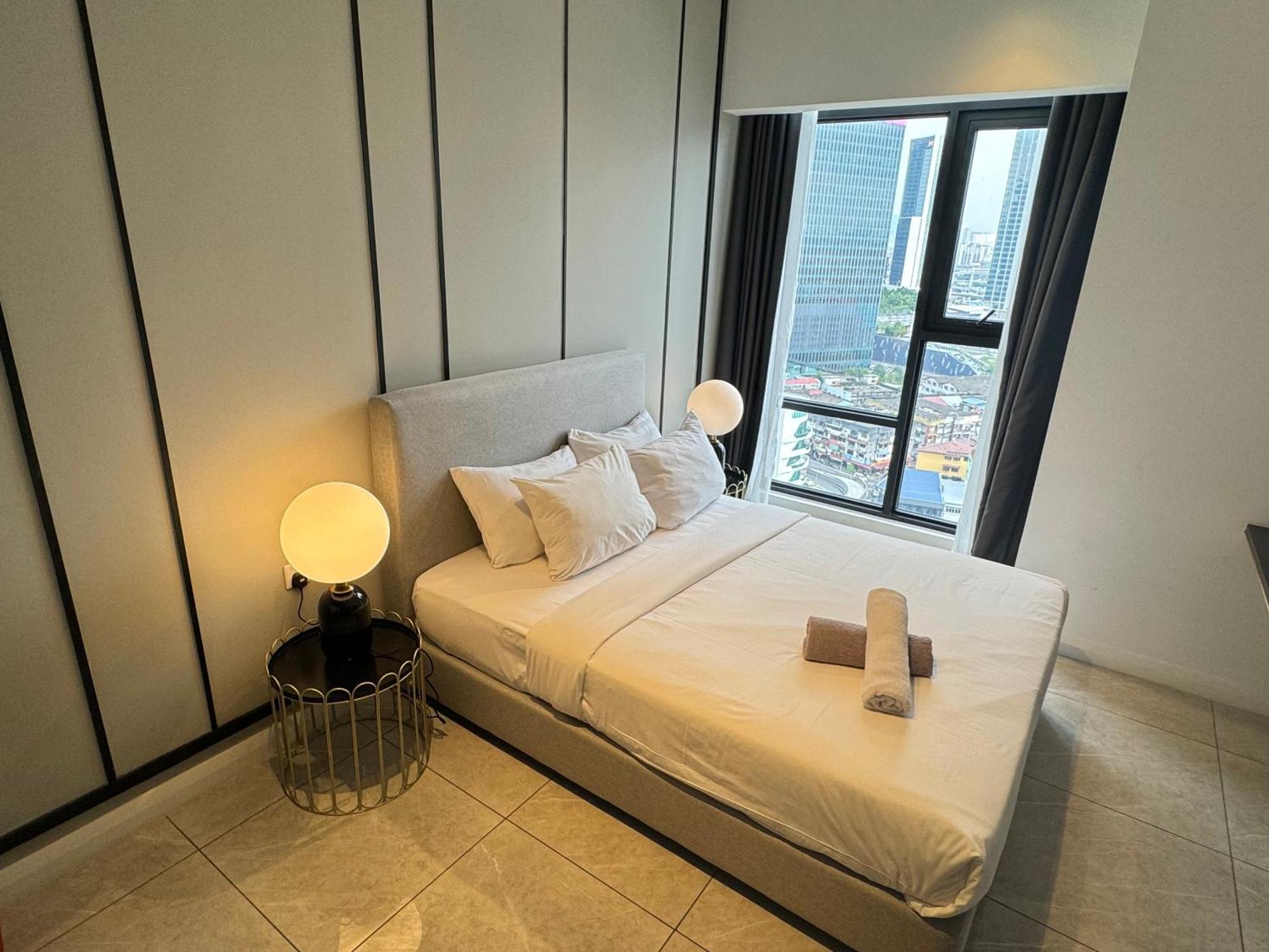 Apartment At Axon Pavilion