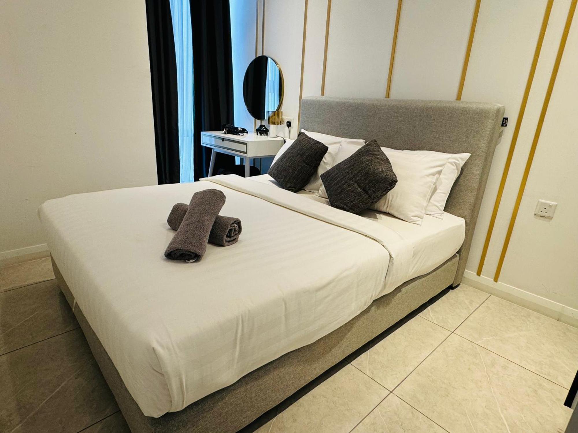 At Axon Pavilion Apartment Kuala Lumpur